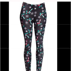 Holiday leggings! Free Gift